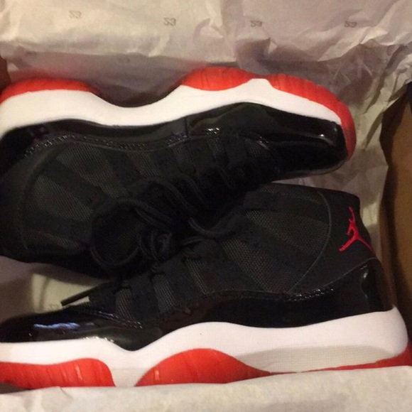 retro 11s size 7